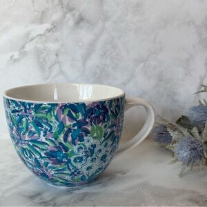LILLY PULITZER Floral Ceramic Mug with Hidden Cat/Lion Design